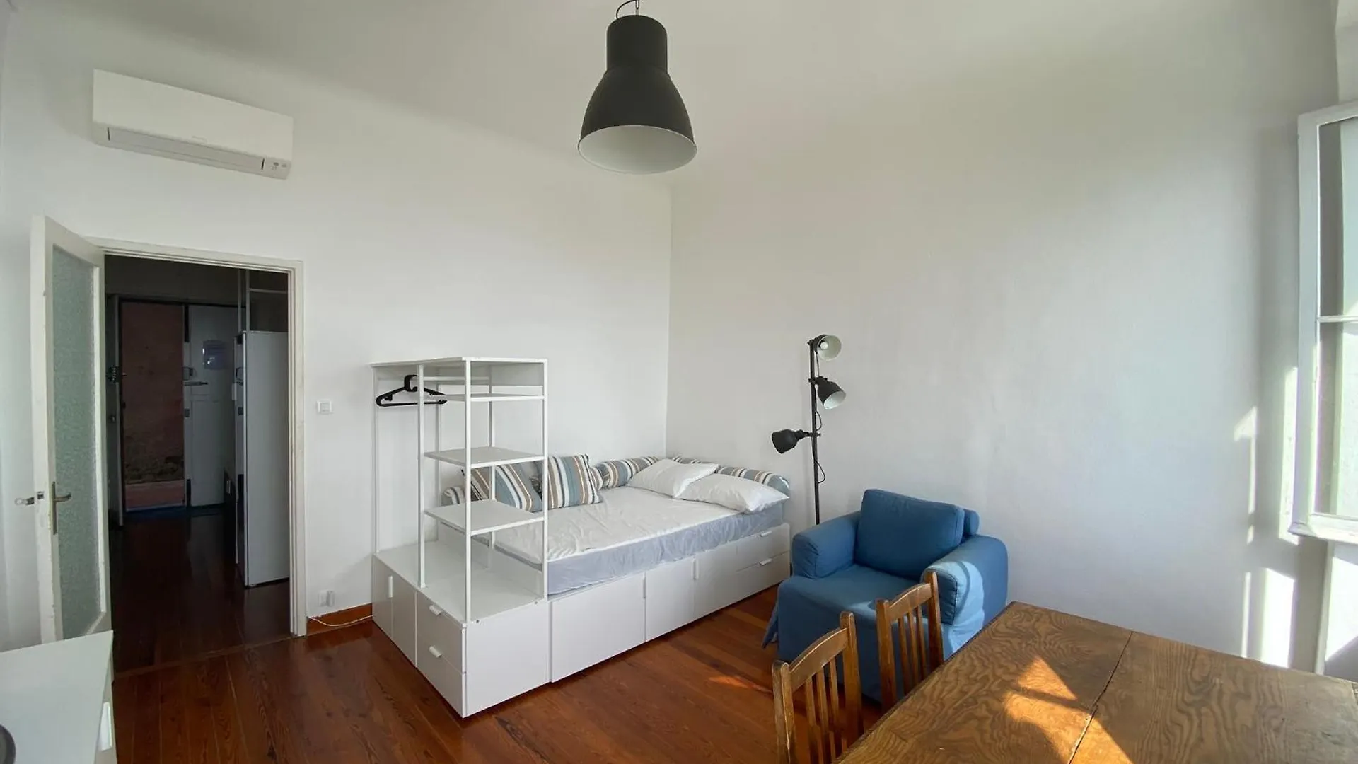 Lacosta Guest House Genova Olaszország